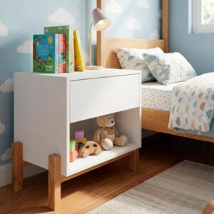 Mesa de luz estilo nórdico blanca con patas de madera y cajón modelo Anita