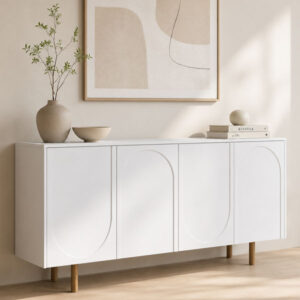 Vajillero Capela blanco de diseño moderno con puertas curvas y patas de madera, estilo minimalista contemporáneo.