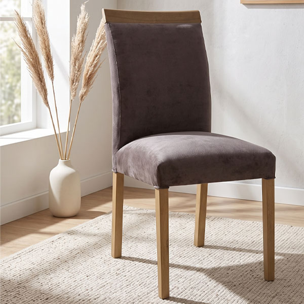 Silla 191 de comedor tapizada con patas de madera maciza diseño minimalista moderno